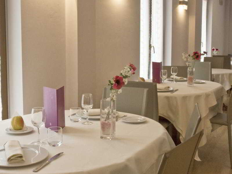 Ayre Hotel Alfonso II Oviedo Restoran foto